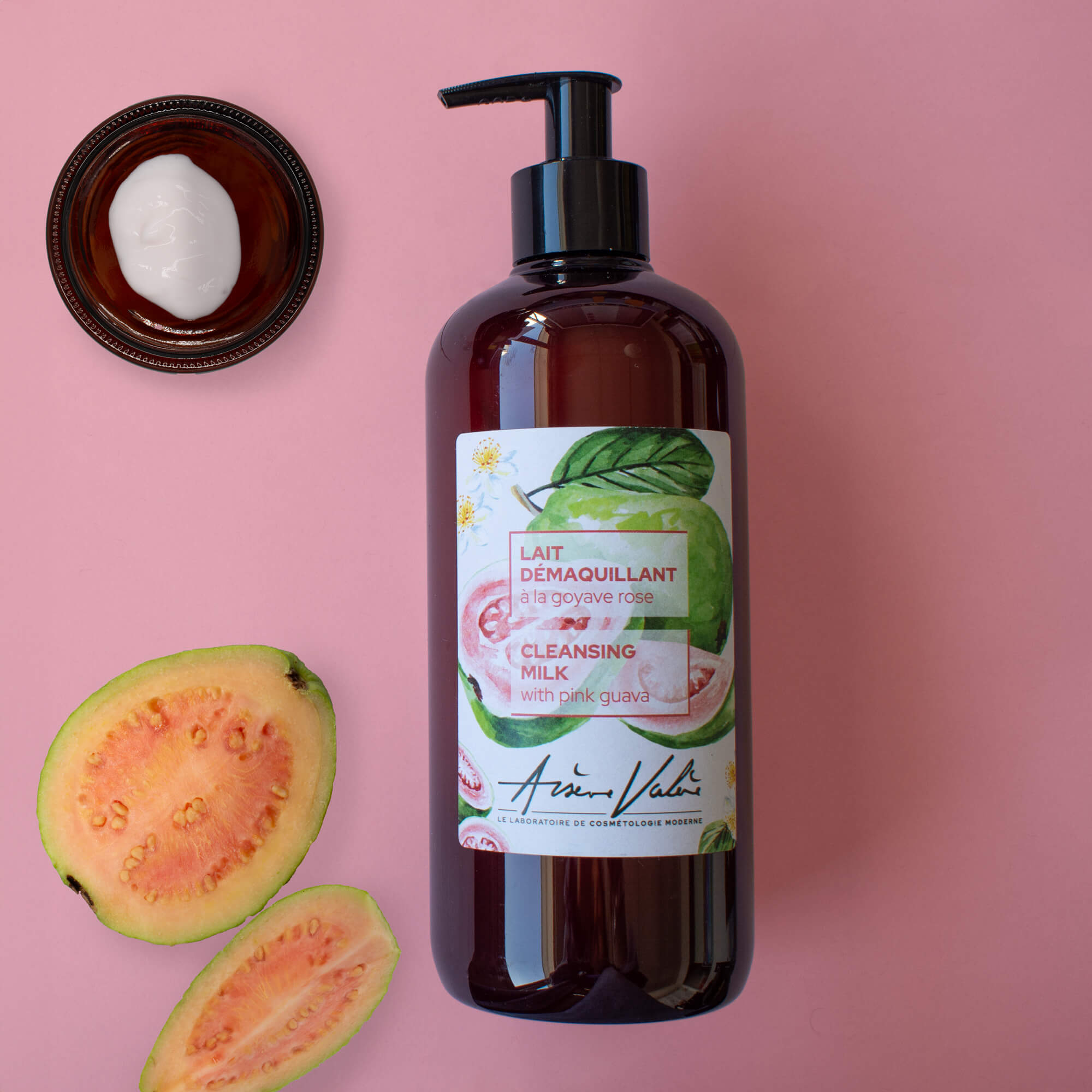 LAIT DEMAQUILLANT à la goyave rose Flacon de 500 ml